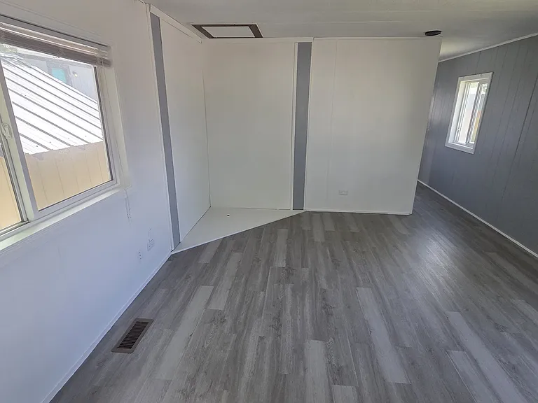 1511 Mydland Rd #195 — Photo 2