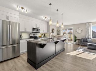 7139 Cardinal Way SW, Edmonton, AB T6W 1Z3