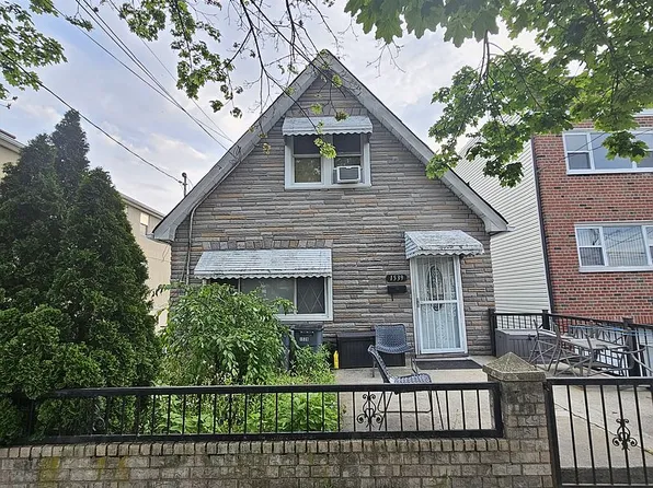 1539 Ohm Ave, Bronx, NY 10465