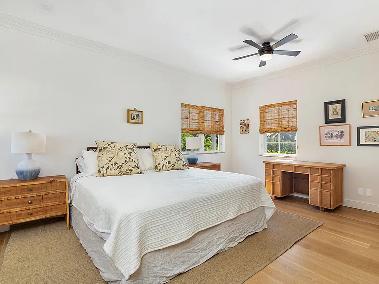 375 Plymouth Rd — Photo 15