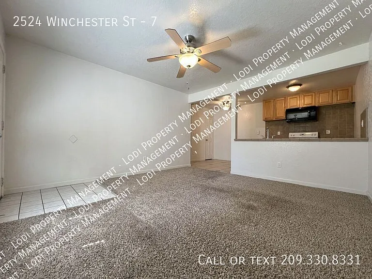 2524 Winchester St #7 — Photo 3
