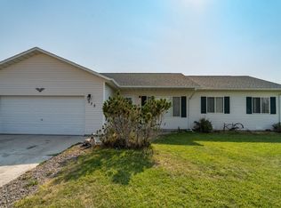 372 Valley Bend Dr, Spring Creek, NV 89815