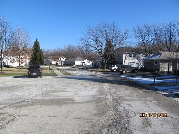 3rd image of 5341 Creekside Dr #23A