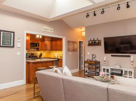 309 1st St, Hoboken, NJ