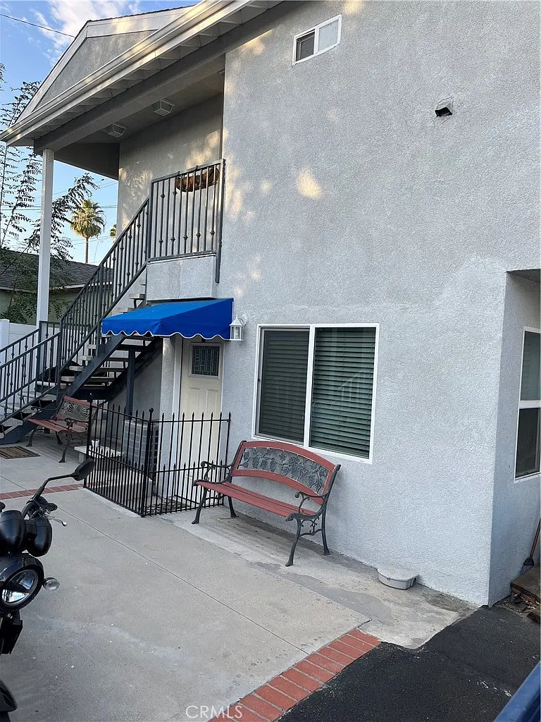 1 bed, 500 sqft, $1,995 — Photo 2