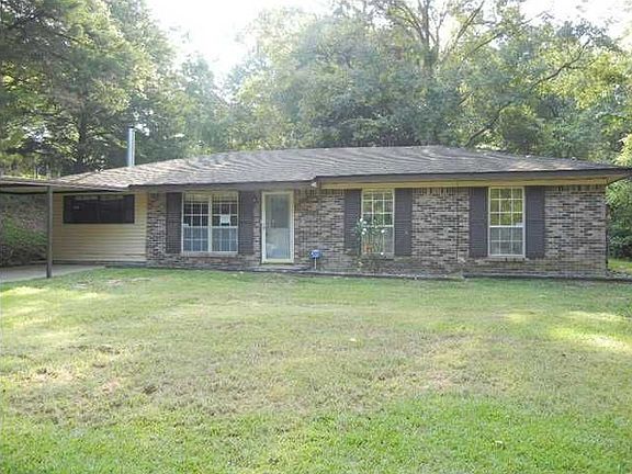 2nd image of 104 Hazel Dr