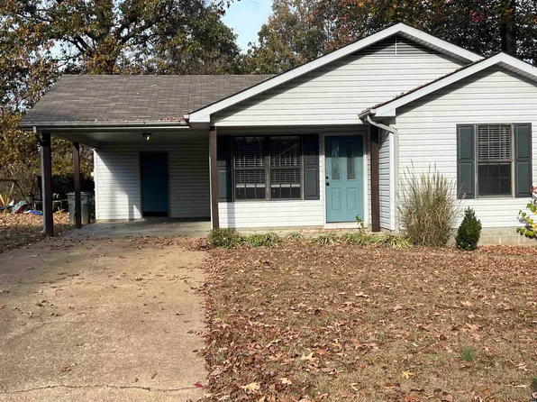 2910 Greenleaf Dr, Union City, TN 38261