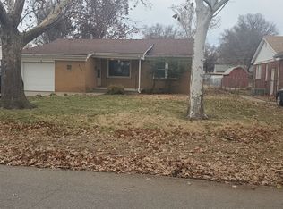 222 Anita Dr, Haysville, KS 67060