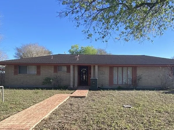 706 E Hill Ave, Alice, TX 78332