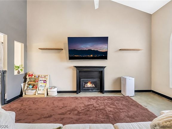 4th image of 2810 Crystal Lantern Dr