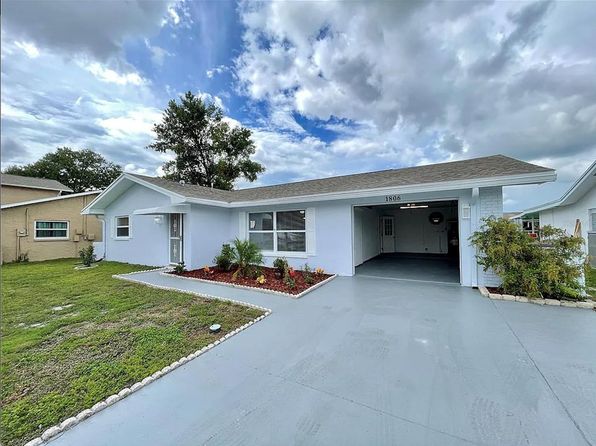1806 Ironwood Ct W