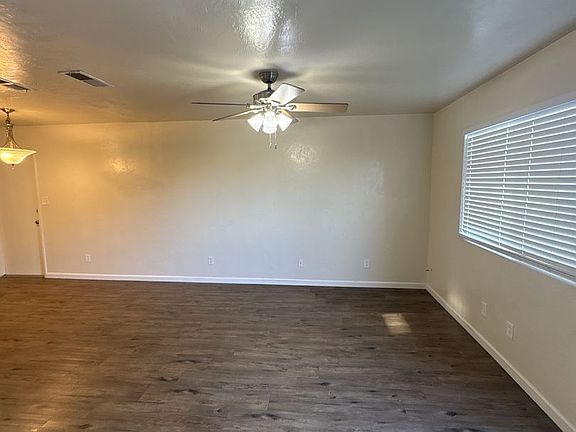 3rd image of 547-549 W Tulare Ave #547A