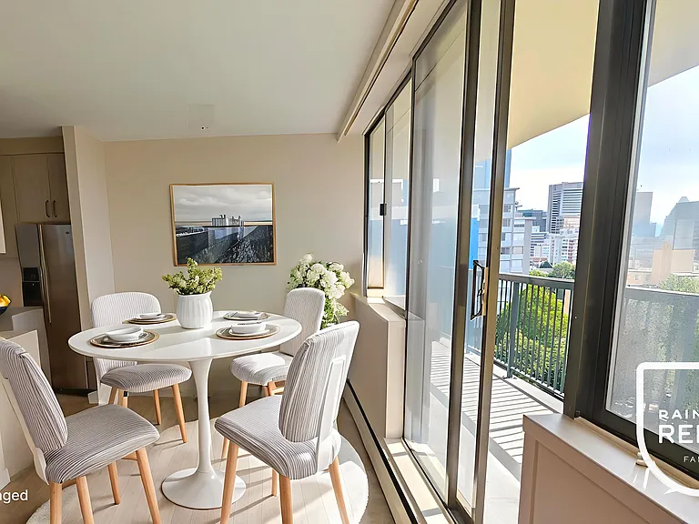1150 Jervis St — Photo 30