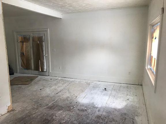 5th image of 5125 N 14th Ave