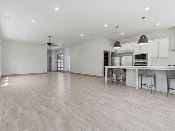 Main House Living Room/Kitchen