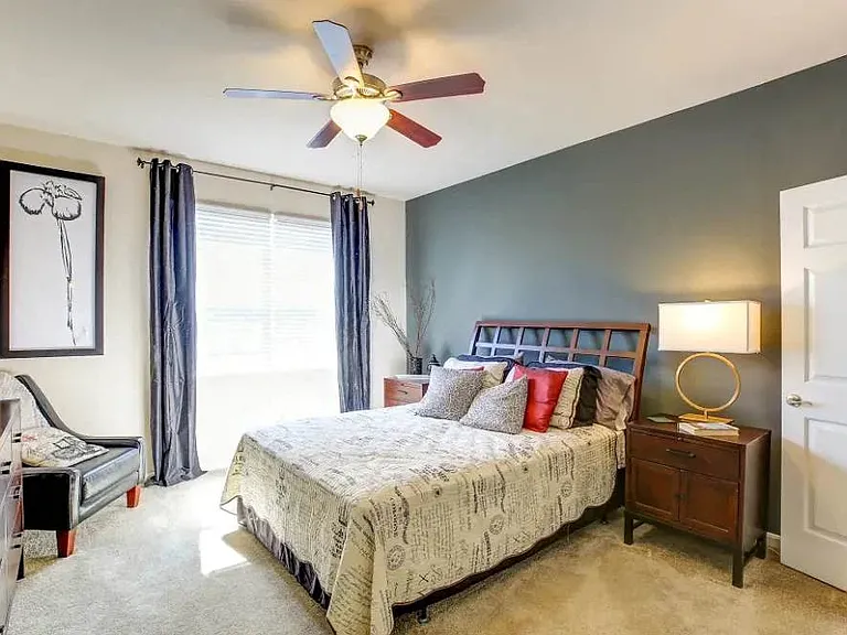 Charleston Pines Apartment Homes — Photo 6