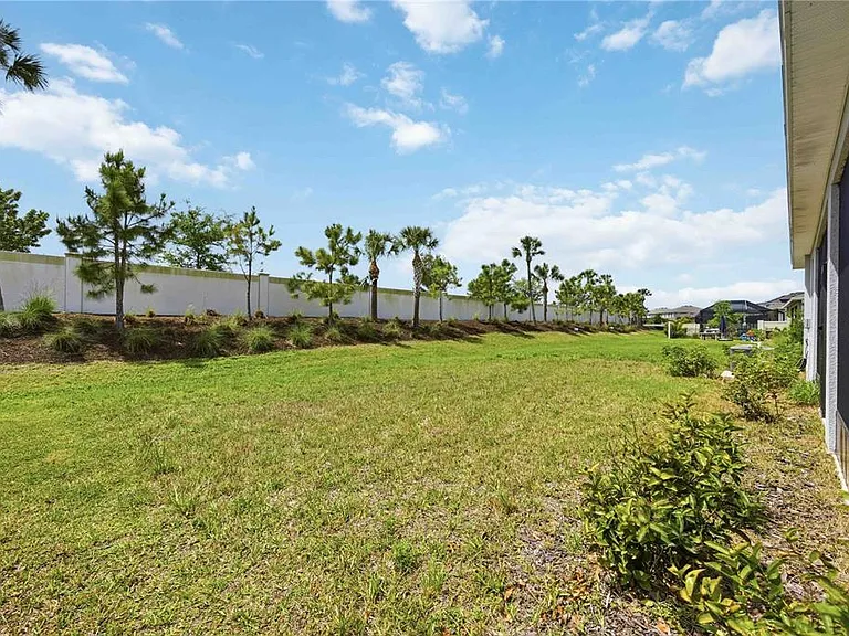 5719 Woodland Sage Dr — Photo 46