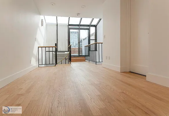 Rented by Metropolitan Property Group | media 40