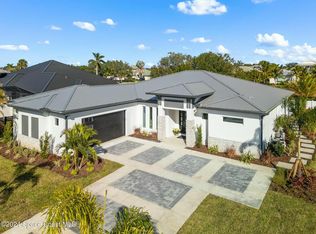513 Topsail Dr, Rockledge, FL 32955