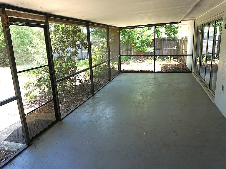 8511 Shady Glen Dr — Photo 22