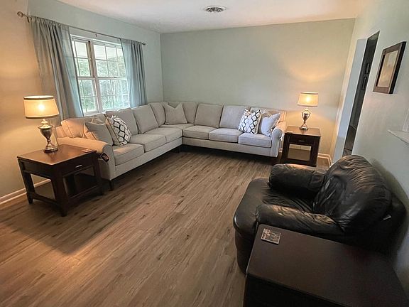 4th image of 3601 Adirondack Ct