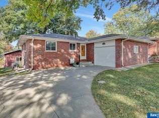 501 Indian Rd, Lincoln, NE 68505