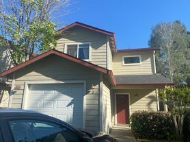 563 Morgan Drive, 2