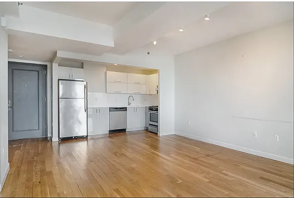 Rented by Compass | media 22