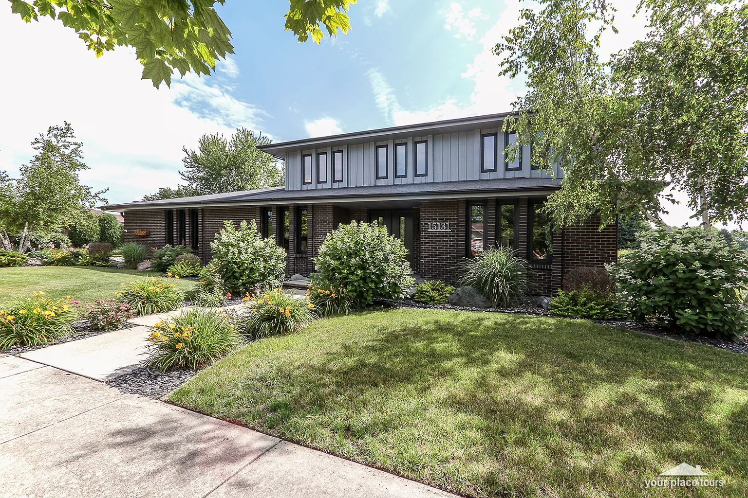 15131 Carol Ct photo 1