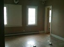 5th image of 266 Main St