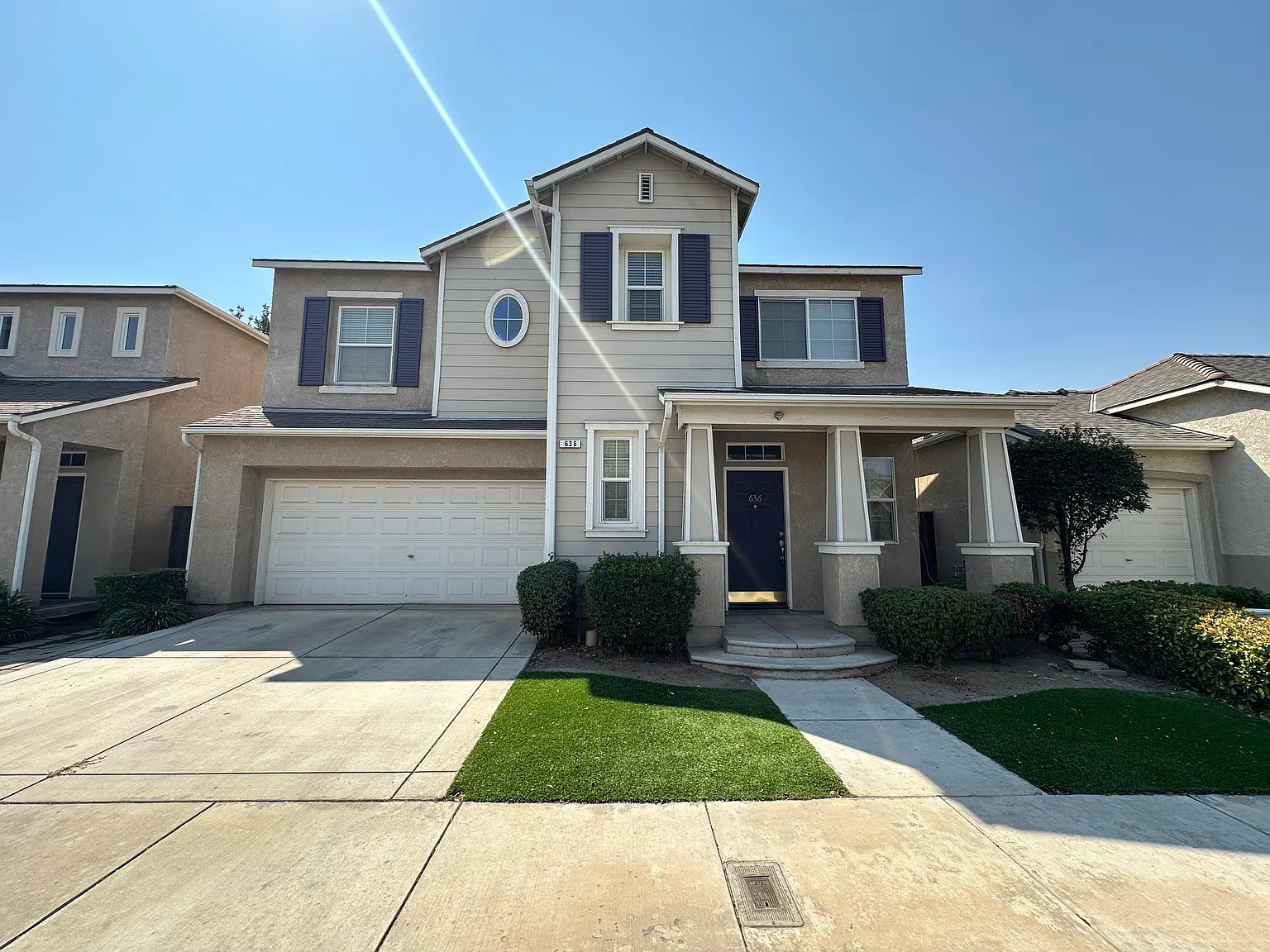 636 W Venice Ln photo 1