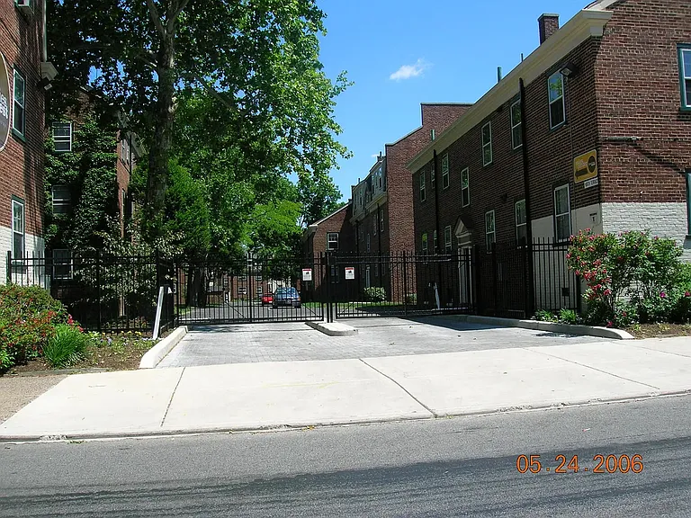 734 N Terrace St — Photo 18