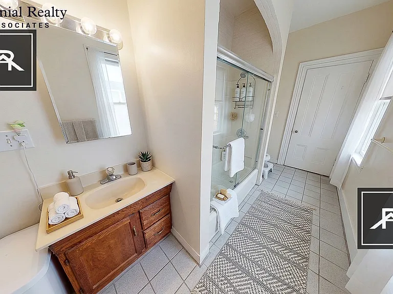 40 Allston St #2 — Photo 10
