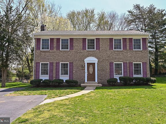 3rd image of 4507 Kerrybrooke Dr