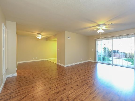 3rd image of 367 Wynn Ct