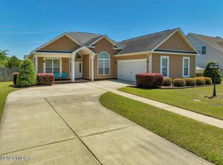 106 Meyers Lake Dr, Warner Robins, GA 31088