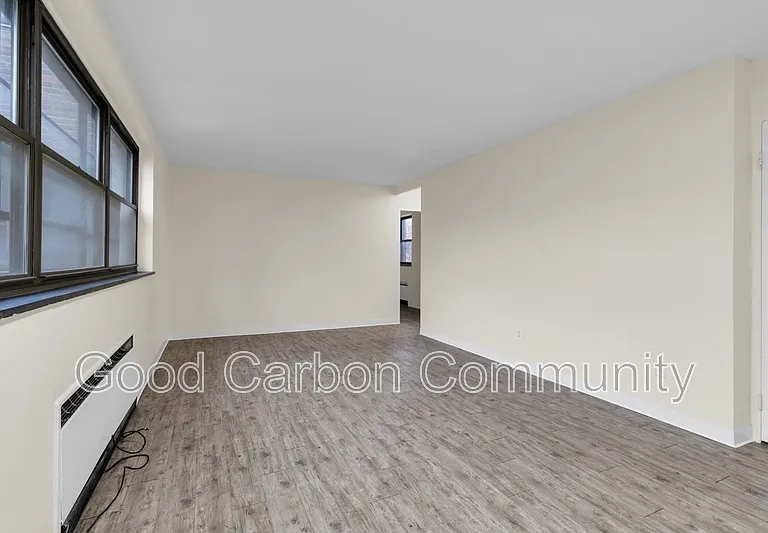 1022 Delaware Ave #B06 — Photo 3