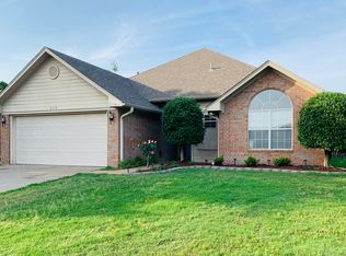 6413 Parkfront Dr, Fort Smith, AR 72916