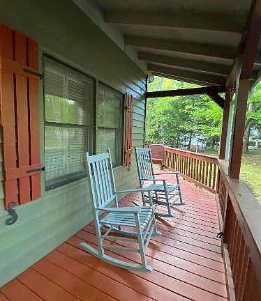 4th image of 344 Eagle Mountain Dr E