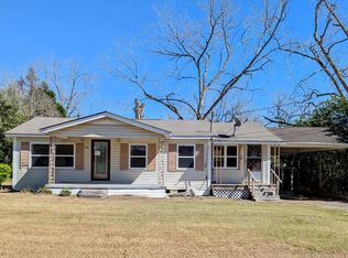 80 N Edward St, Newton, AL 36352