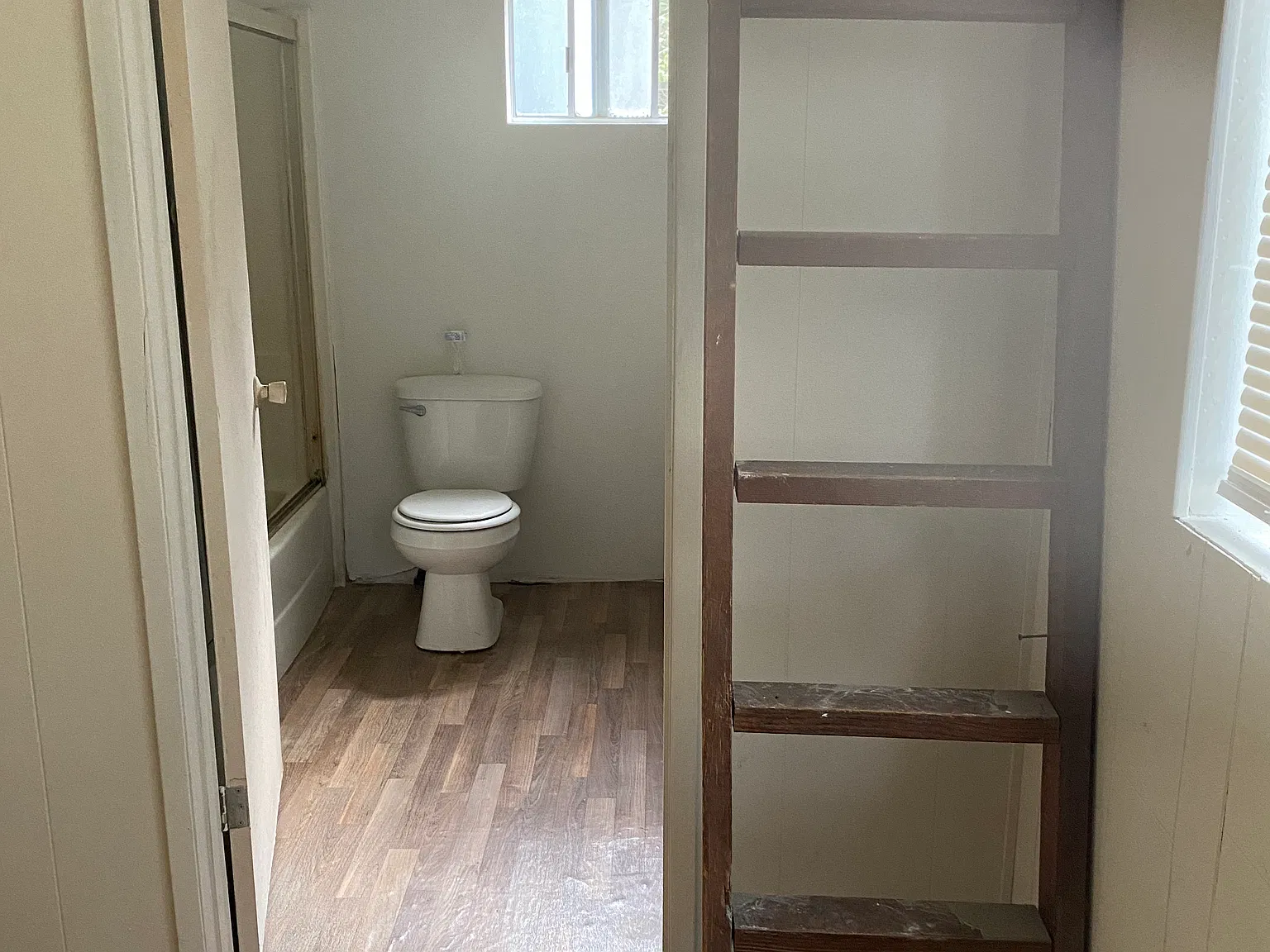 2 bed, $1,650 — Photo 3
