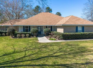 18268 Robinwood Dr, Saucier, MS 39574