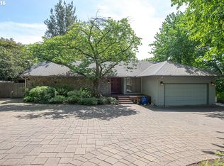 4032 SW Shattuck Rd, Portland, OR 97221