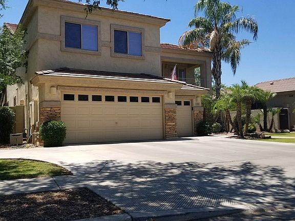 2nd image of 253 W Pelican Dr