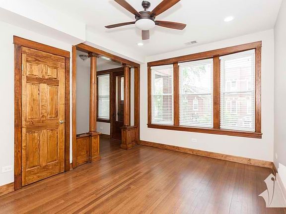 4th image of 1429 W Superior St #2C