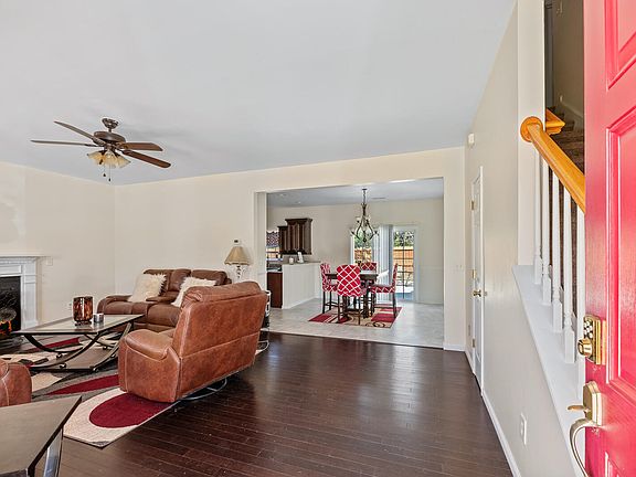 2nd image of 123 Highwoods Plantation Ave