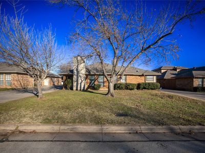 5401 Wild West Dr, Arlington, TX, 76017