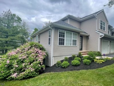 1 Spring Brook Dr #1, Annandale, NJ, 08801
