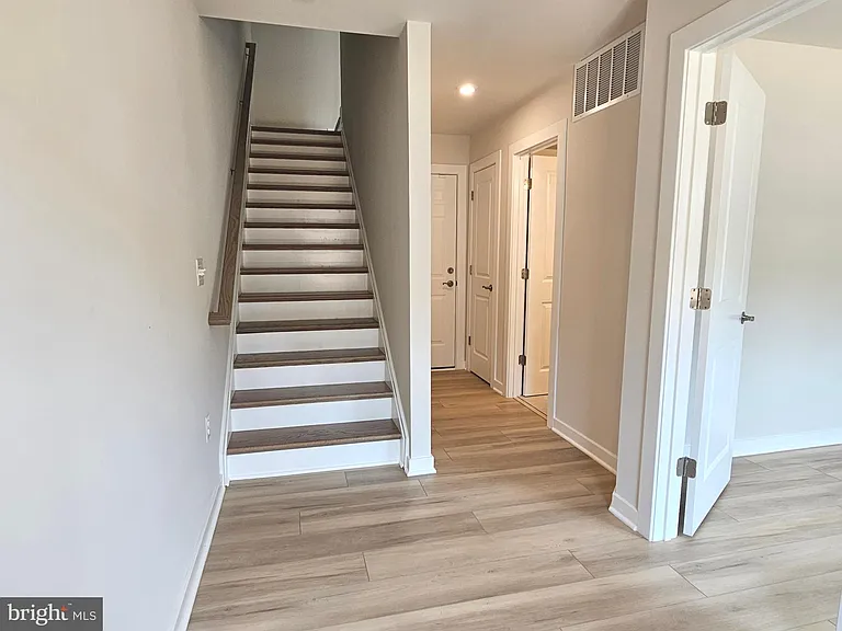 3622 Agate Ln — Photo 7