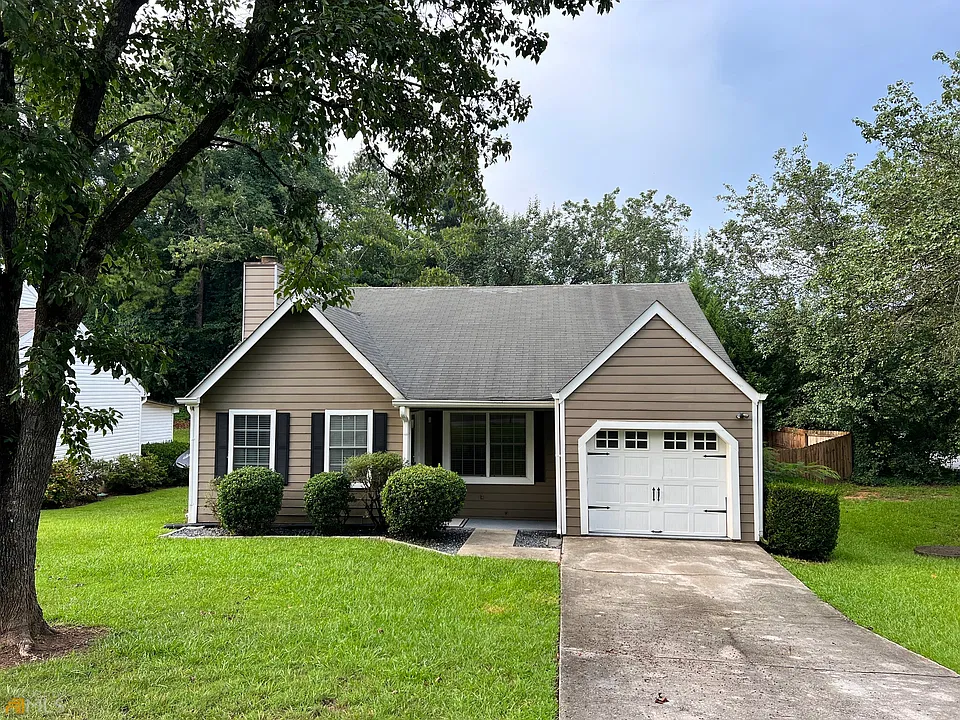 4000 Cooper Lake Ct SE